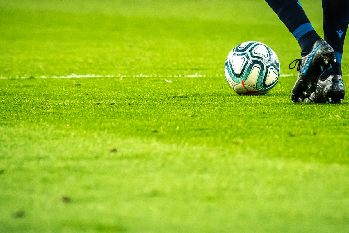 荷甲战报:奈梅亨 1-1 前进之鹰